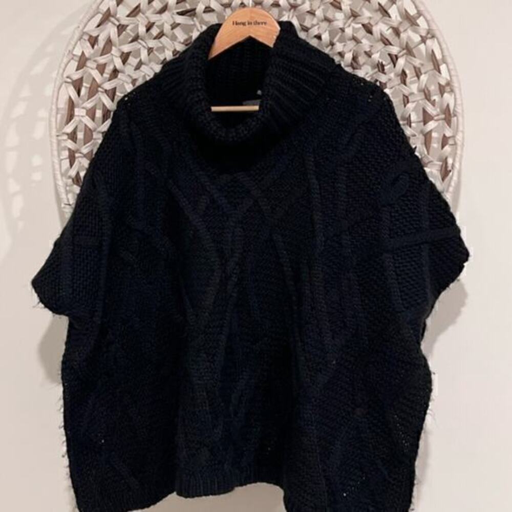 Love Token Black Turtleneck Poncho Sweater – Size Small – Excellent Condition